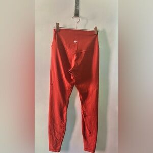 Lululemon 28” high rise align pants in cayenne EUC